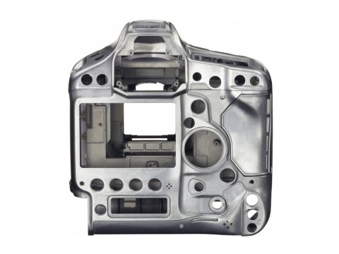 Canon_EOS-1D-X_magnebody_bak