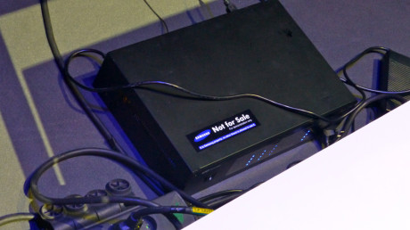 På alle 4K demonstrasjonene vi har besøkt til nå, har TV-ene fått sine signaler fra en anonymt utseende videospiller, med harddisken lastet full av 4K videoklipp.