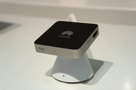 Huawei MediaQ M310 er en Android-basert mediaboks, som kobles til TV-en.