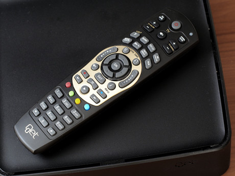 Helt grei fjernkontroll, som også kan prigrammeres til å styre det viktigste på tv-en