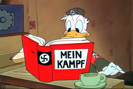 På 1940-tallet produserte Disney krigspropagandafilmer for den amerikanske regjeringen. Her fra Der Führer's Face (1942).