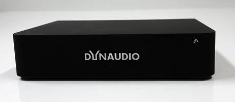 Dynaudio_Focus_600XD_trådløs_sender_front