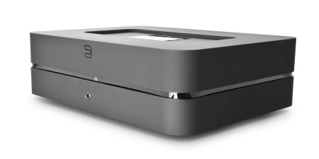 POWERNODE 2 strømmer musikken trådløst og har en oppgitt forsterkerkraft på 2 x 60 watt.