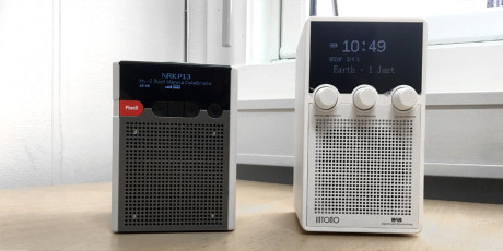Sammenlignet med Pinell GO+ er Intono-radioen litt høyere. Men vekten er akkurat den samme, noe som gir inntrykk av at Pinell er noe mer solid bygget.