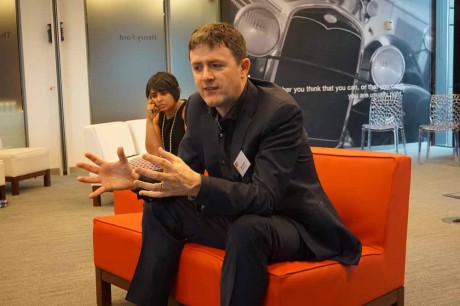 Innovasjonssjef Garry Lyons håper på felles standarder på Internet of Things. Ellers risikerer vi, at produsentene vil komme til å eie infrastrukturen. Foto: John Alex Hvidlykke, Lyd & Billede.
