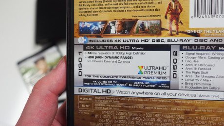 For best utbytte av det nye UHD Blu-ray formatet bør du ha en "Ultra HD Premium" sertifisert TV.