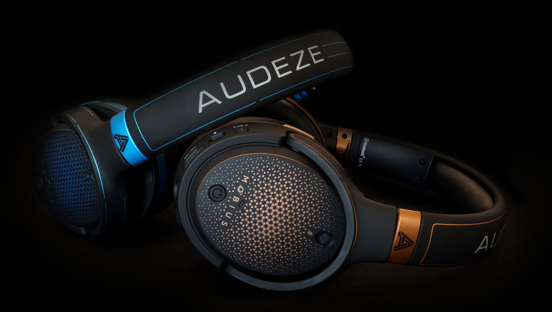 Mobius audeze как подключить по bluetooth