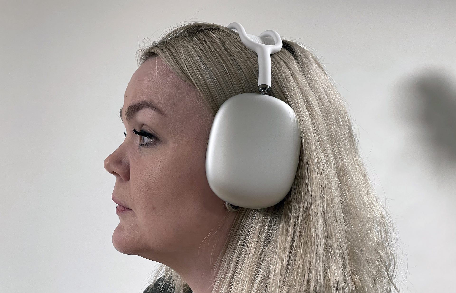airpod max headphones