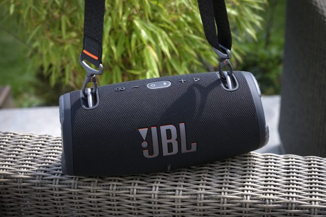 Фото jbl extreme 3