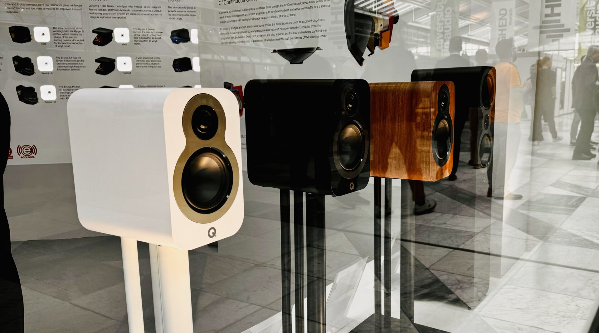 High-End 2024: Q Acoustics 3000c-serie