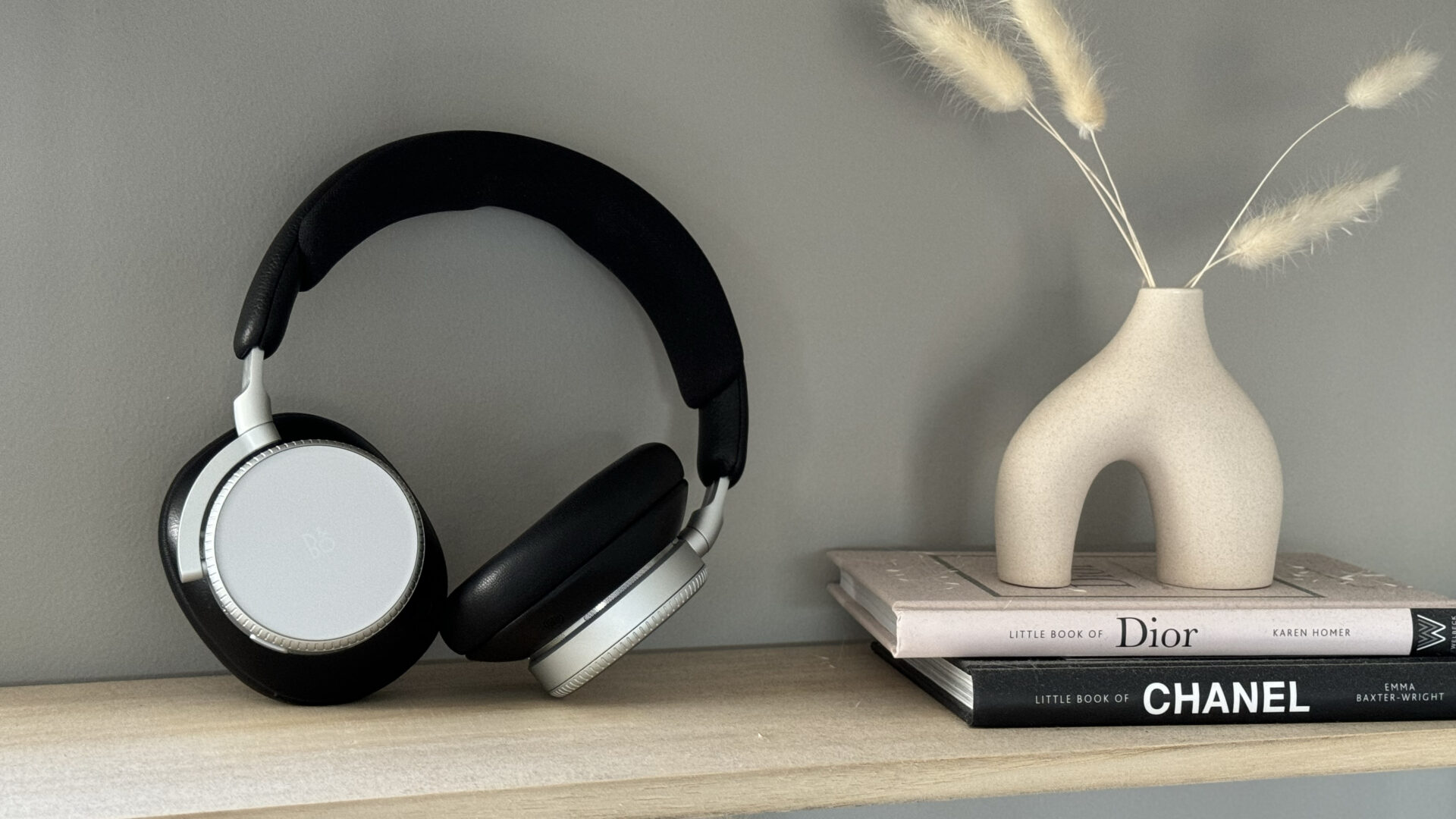 B&O Beoplay H100 spread GeirNordby