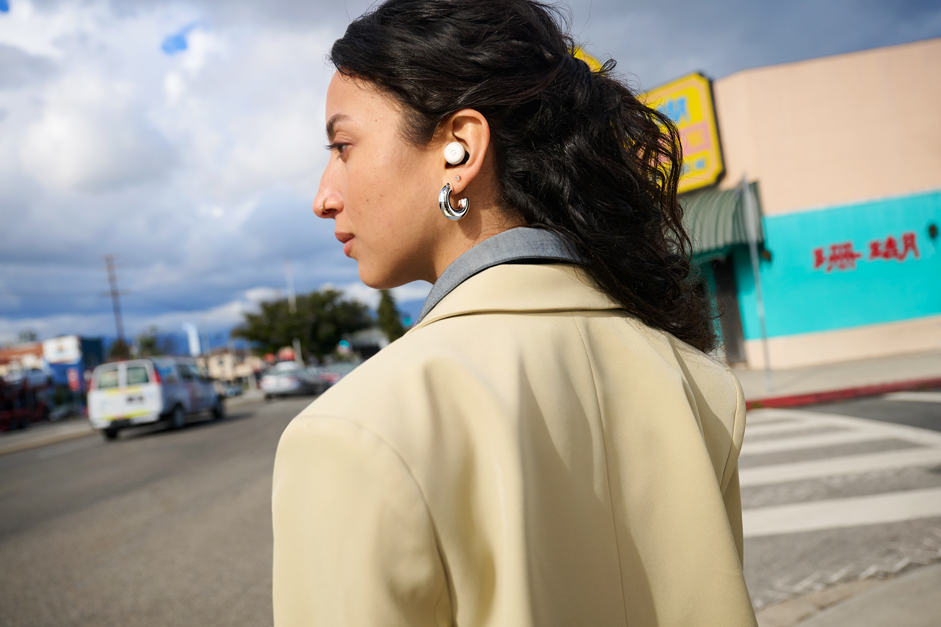 Gemini flytter inn i ørene dine med Pixel Buds Pro 2