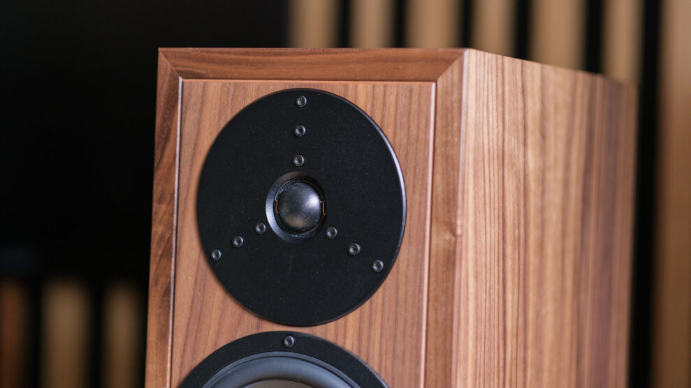 Dynaudio Contour Legacy 9