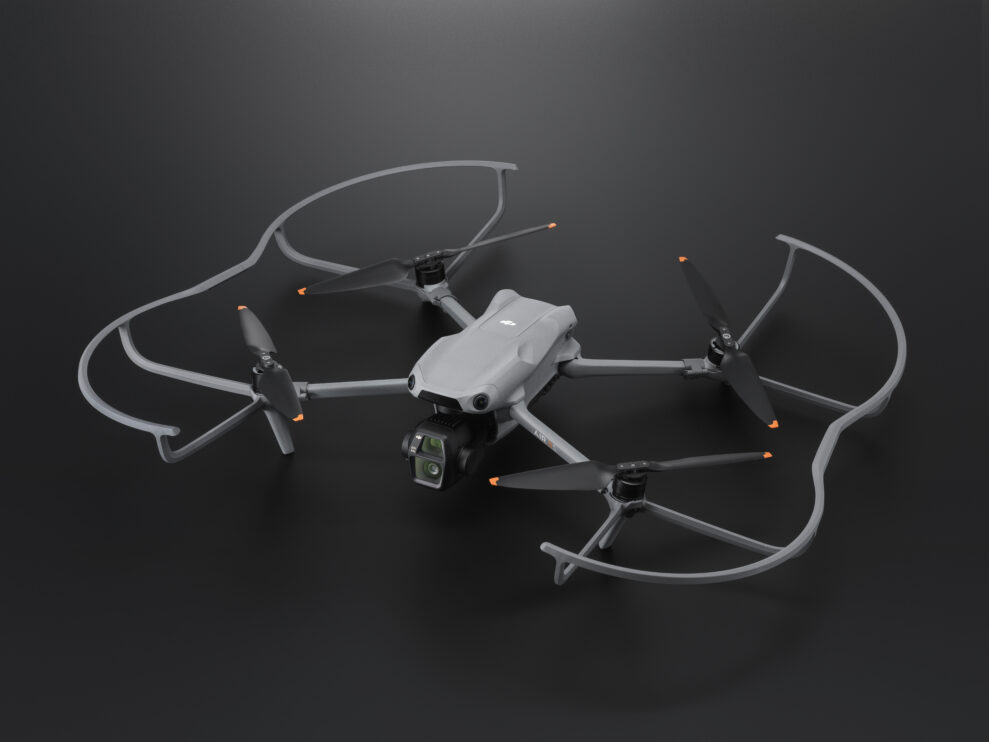 DJI Air 3S Fly More Combo RC2 5