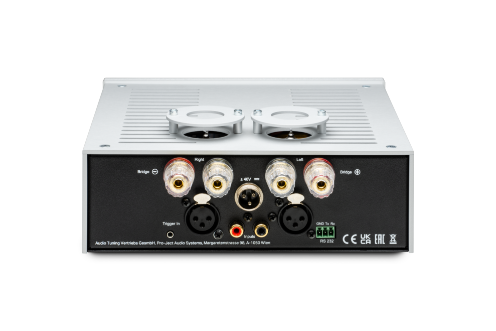 Amp Box RS2 Silver backview cutout