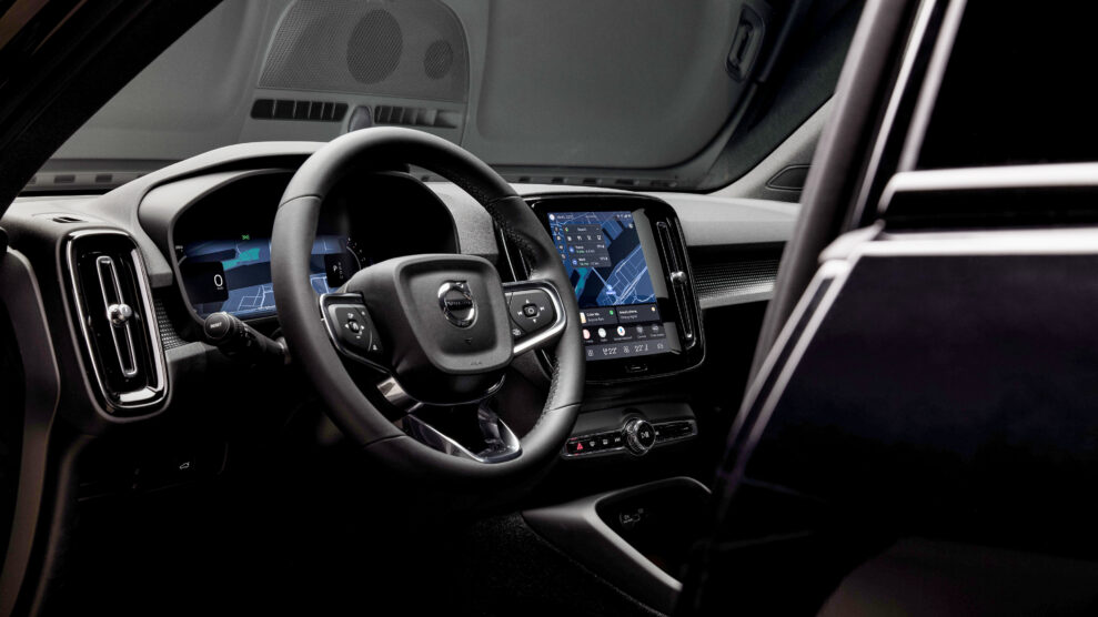 Volvo Car UX 4